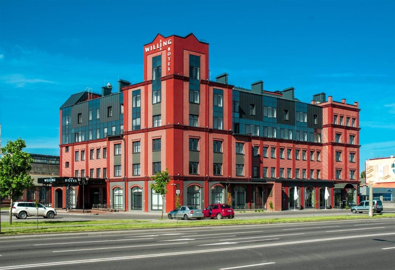 Willing Hotel Minsk Exterior foto